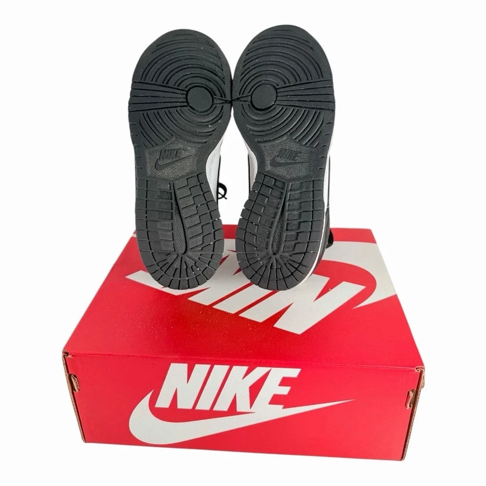 BOYS GRADE SCHOOL NIKE DUNK LOW BIG_WHITE/BLACK-WHITE CW1590-100-SIZE 3.5YW/ Box